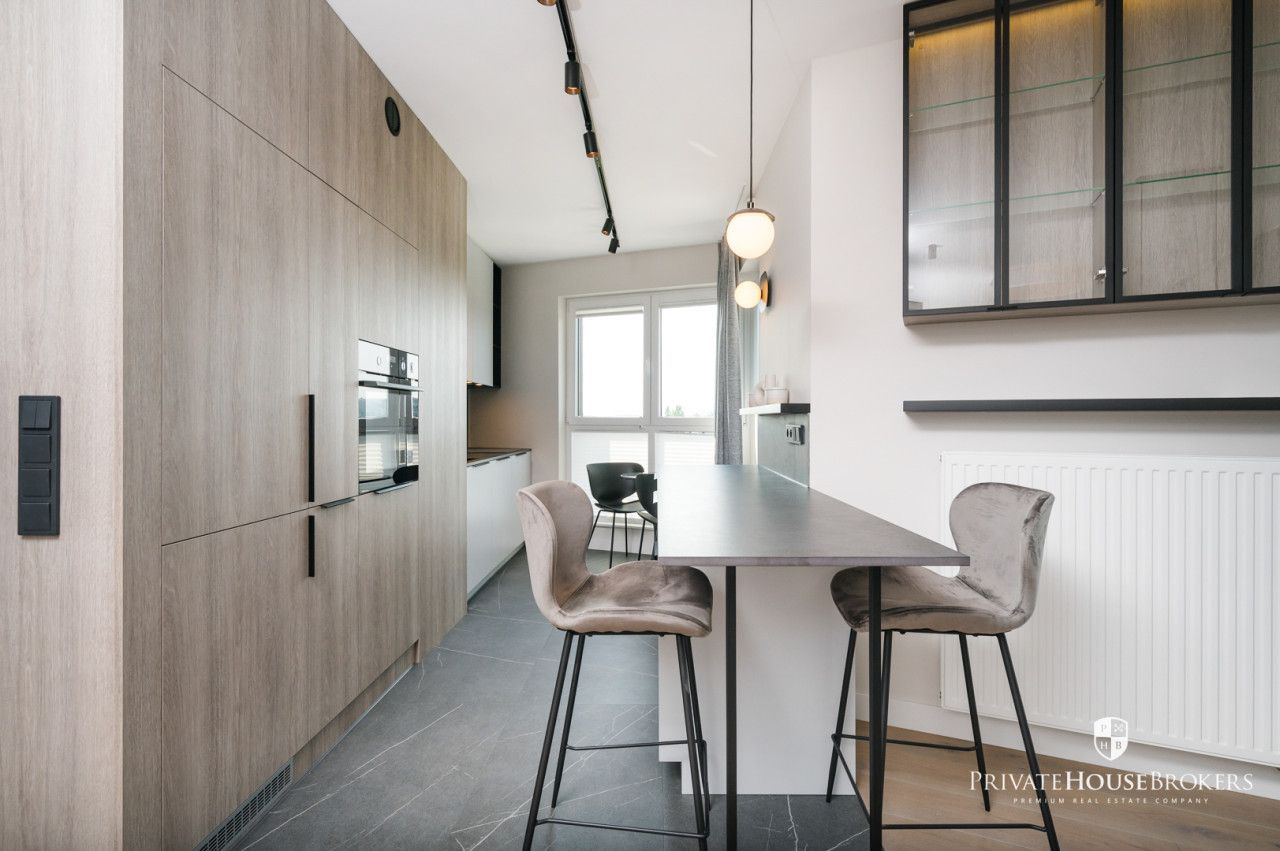 Czteropokojowy apartament wykończony w wysokim standardzie z widokiem na Wawel| Dębniki| ul.Barska - Mieszkanie - Wynajem - Kraków, Podgórze / Dębniki