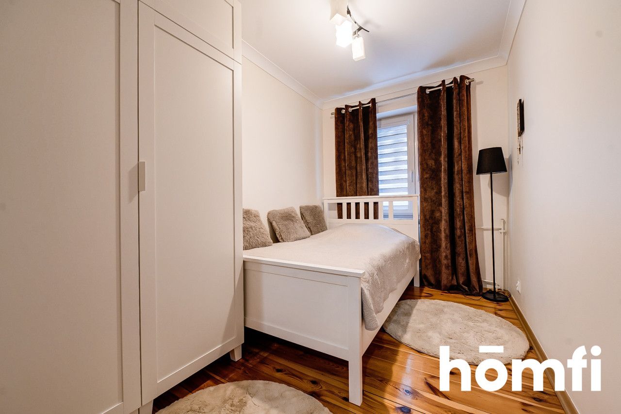 Nietypowy dom w centrum miasta, który na siebie zarabia - Dom - Sprzedaż - Szydłowiecki, Szydłowiec