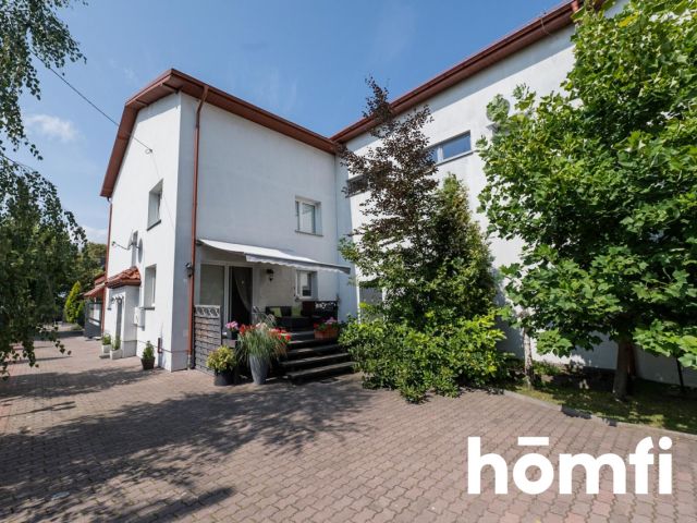 Nietypowy dom w centrum miasta, który na siebie zarabia - Dom - Sprzedaż - Szydłowiecki, Szydłowiec