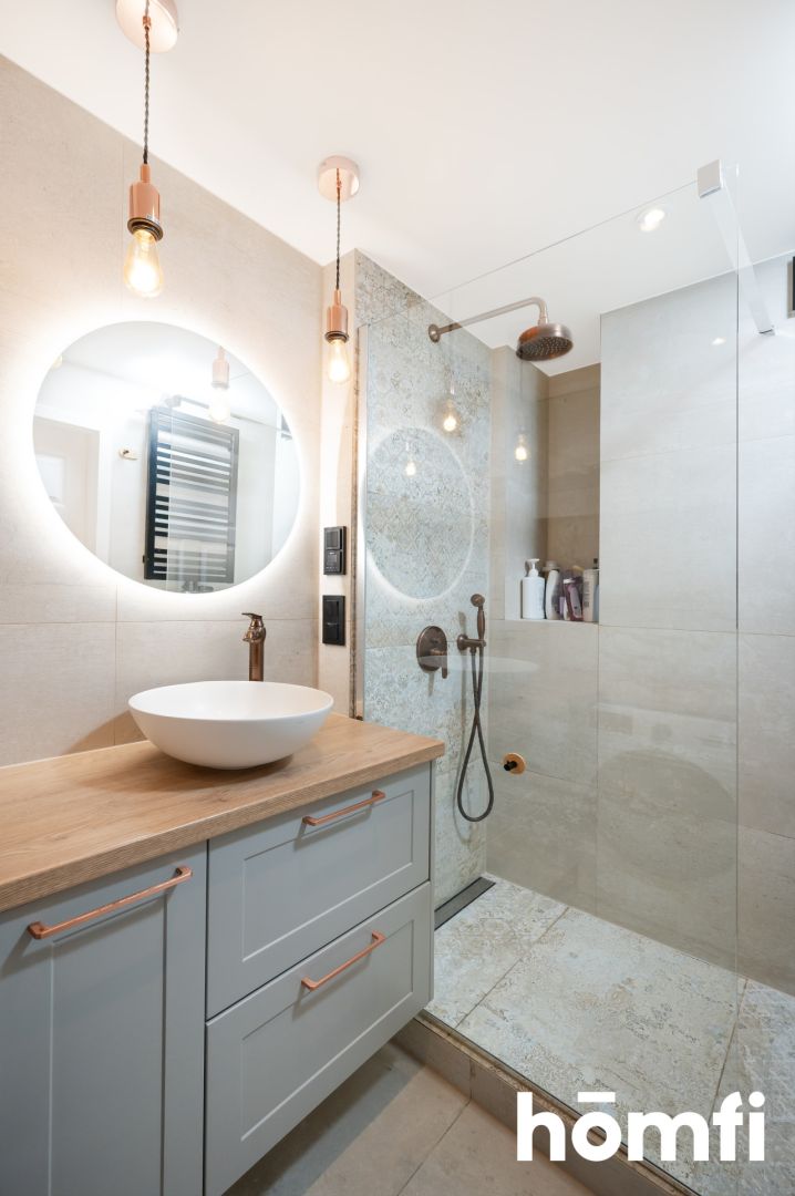 Na sprzedaż 4-pokojowe mieszkanie na Radogoszczu - Mieszkanie - Sprzedaż - Łódź, Bałuty / Radogoszcz