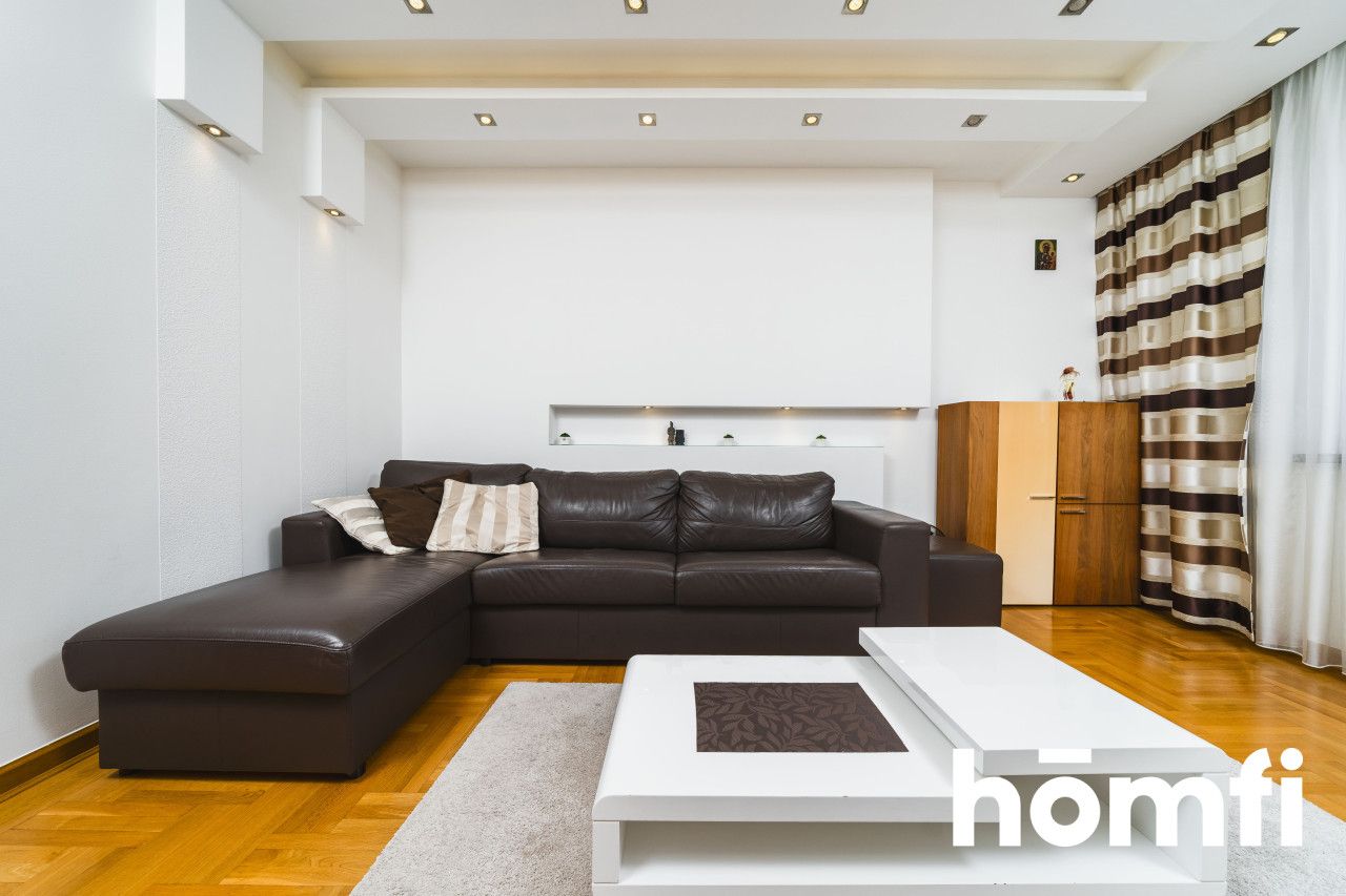 Dwupokojowe z osobną kuchnią, komórką lokatorską oraz garażem - Mieszkanie - Sprzedaż - Kraków, Podgórze / Kurdwanów