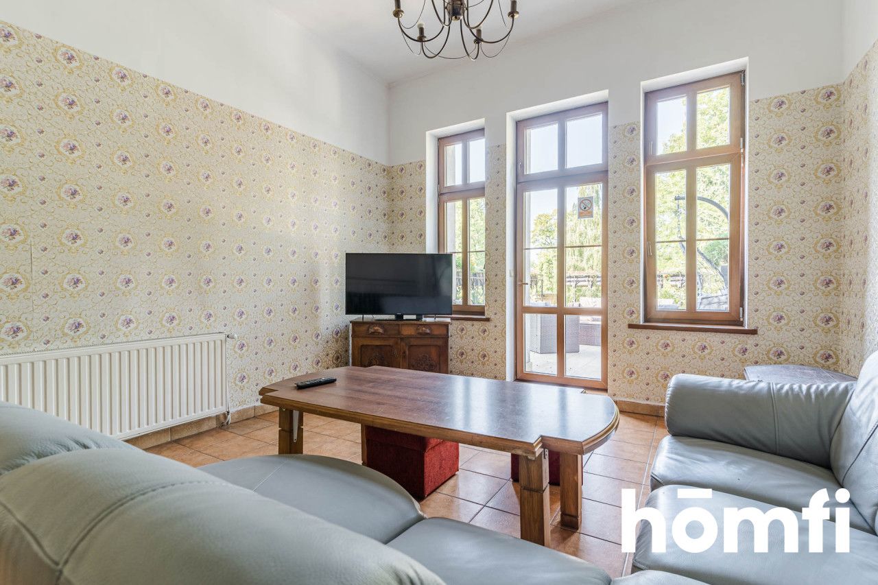 A unique palace with a hotel and a cafe - Комерційне приміщення - Продаж - Wąbrzeski, Płużnica / Mgowo