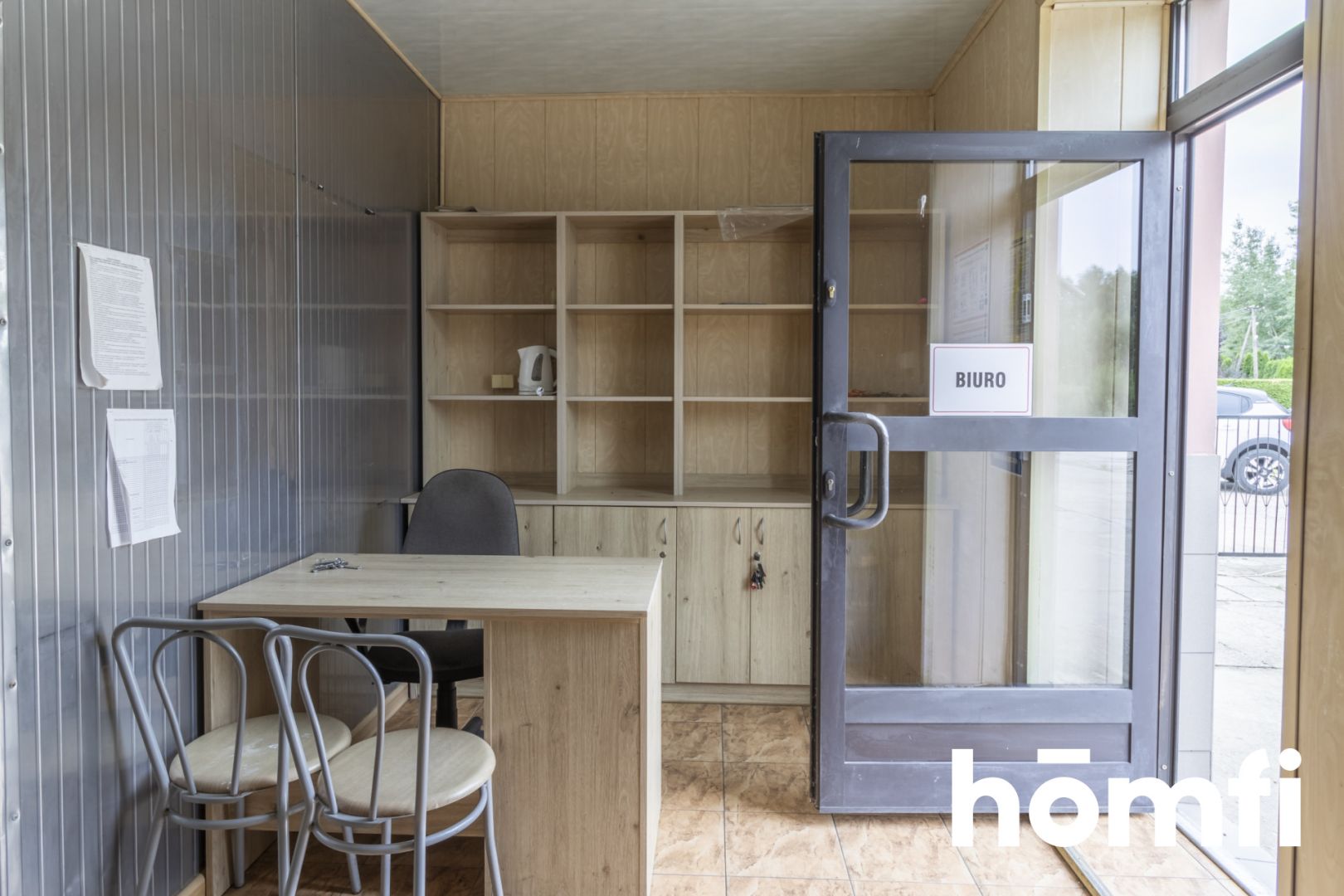 Obiekt z wyposażeniem lub bez i dodatkowym placem - Lokal użytkowy - Wynajem - Radomski, Zakrzew / Dąbrówka Nagórna-Wieś