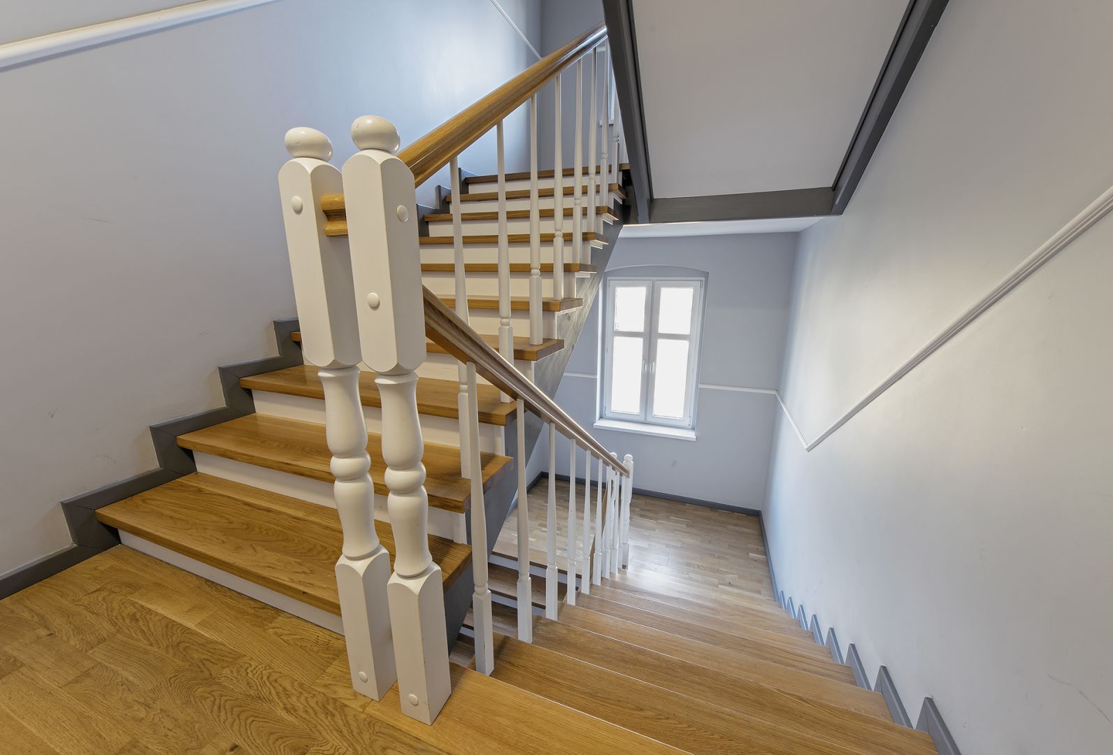 Wynajem,klimatyczne, 2pok mieszkanie Poznań/Śródka - Mieszkanie - Wynajem - Poznań, Nowe Miasto