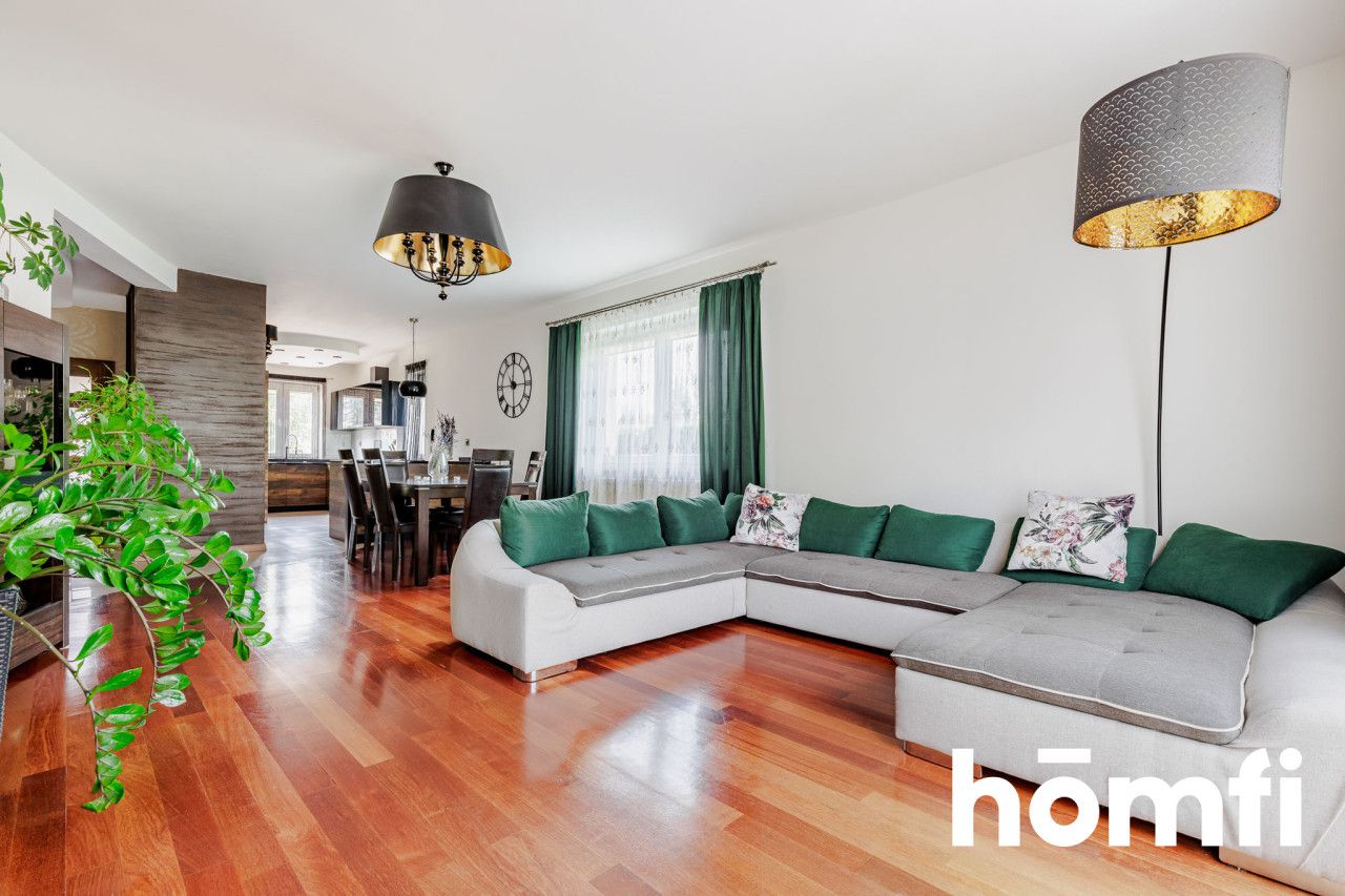 Beautiful house with garden | Great communication with the center of Warsaw | Quiet neighborhood | Ready to move in - House - Sale - Warszawa, Ursynów