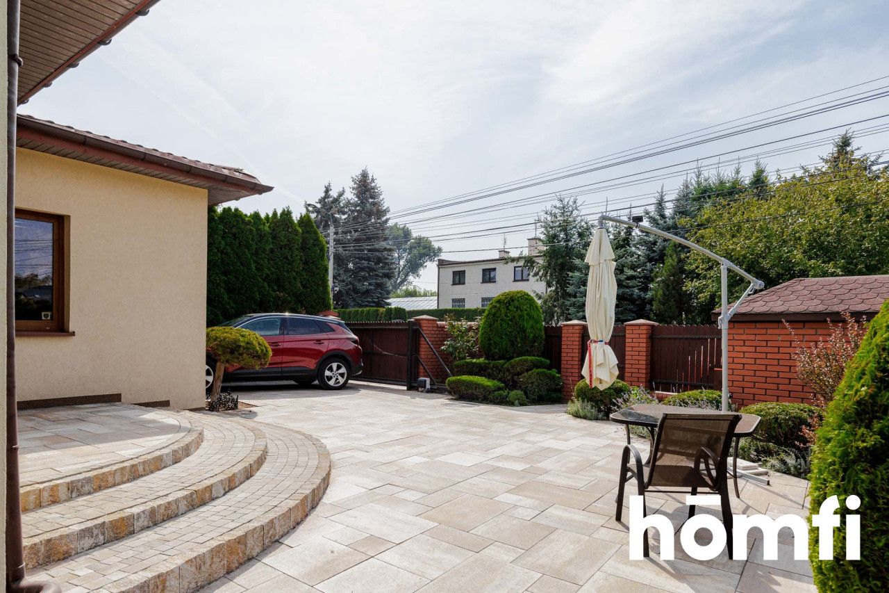 Beautiful house with garden | Great communication with the center of Warsaw | Quiet neighborhood | Ready to move in - House - Sale - Warszawa, Ursynów