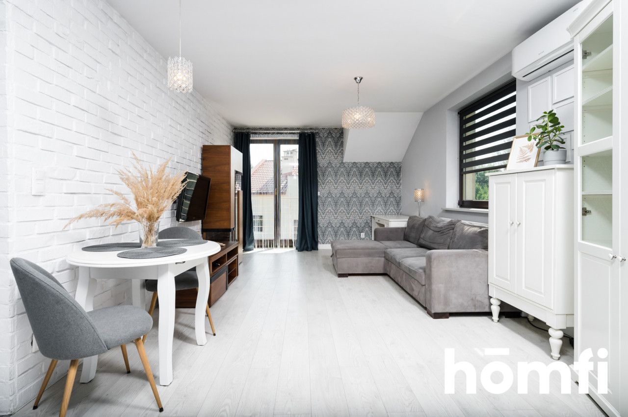 OKAZJA! PRZESTRONNE 3 POK 74,29 M2 (POW. CAŁKOWITA 82,29 M2) UL. WYŻYNNA | MOŻLIWOŚĆ WYDZIELENIA 4 POKOJU | OS. KURDWANÓW DUŻY GARAŻ - Mieszkanie - Sprzedaż - Kraków, Podgórze / Kurdwanów