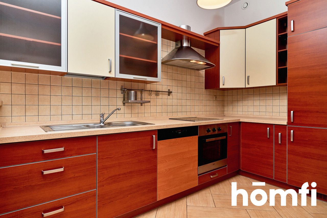 2 - room, 51.6 m2 at Powstańców Śląskich Street/Sky Tower - Apartment - Sale - Wrocław, Krzyki / Krzyki