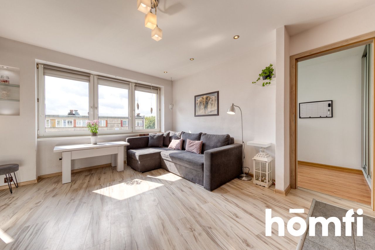 Rozkładowe M2 w centrum Koluszek - Mieszkanie - Sprzedaż - Łódzki Wschodni, Koluszki