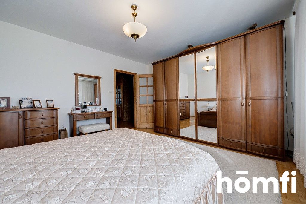 A classic, comfortable house in Sadkowo - Дім - Продаж - Radom, Sadków