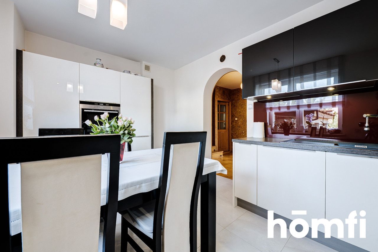 A classic, comfortable house in Sadkowo - Дім - Продаж - Radom, Sadków