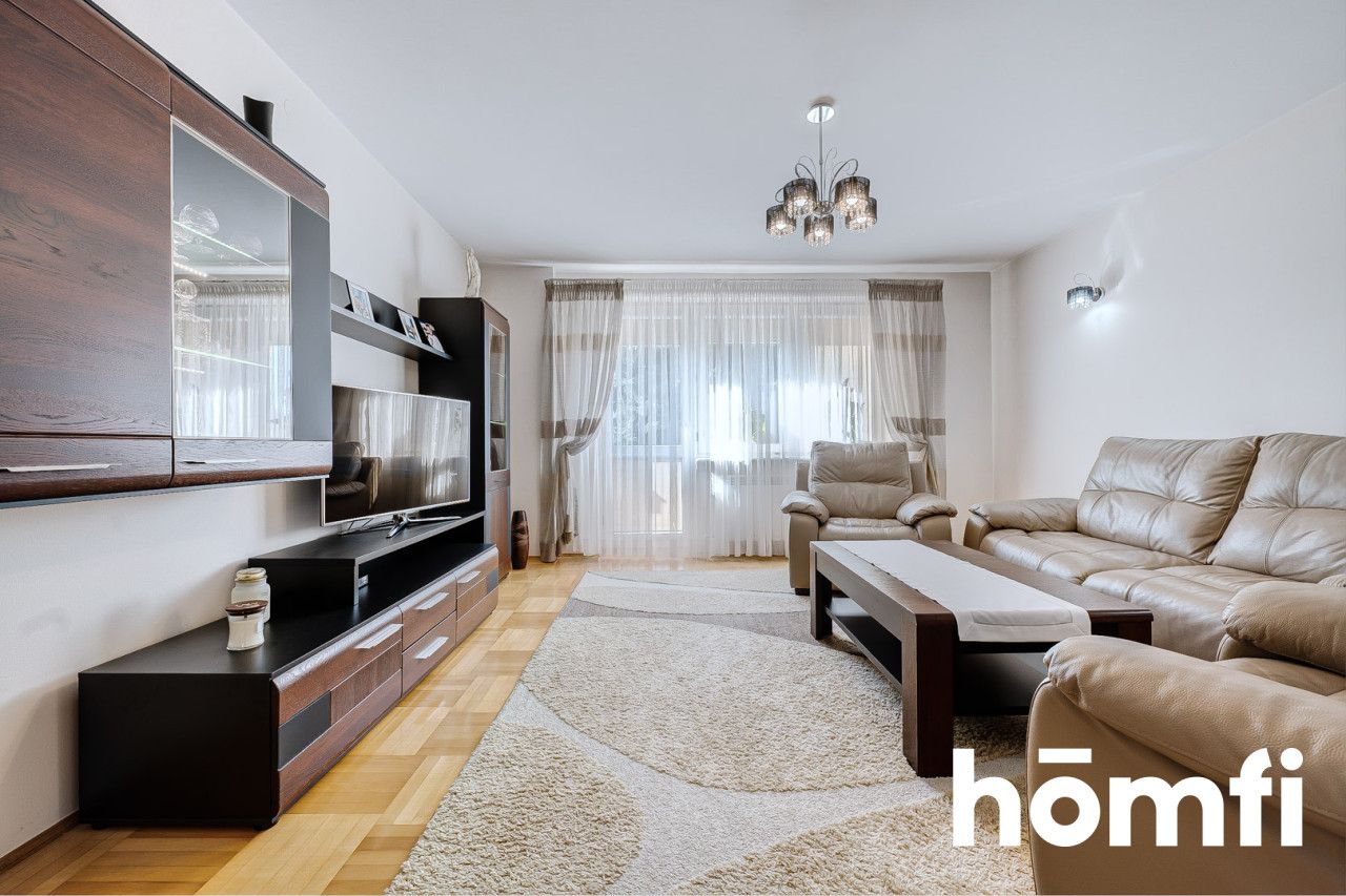 A classic, comfortable house in Sadkowo - Дім - Продаж - Radom, Sadków