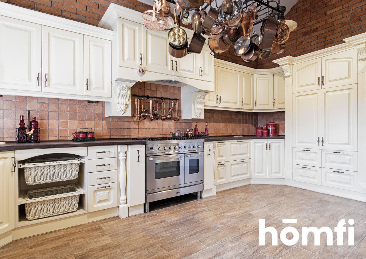 Beautiful unique house on a large plot - Дім - Продаж - Świecki, Świecie / Skarszewo