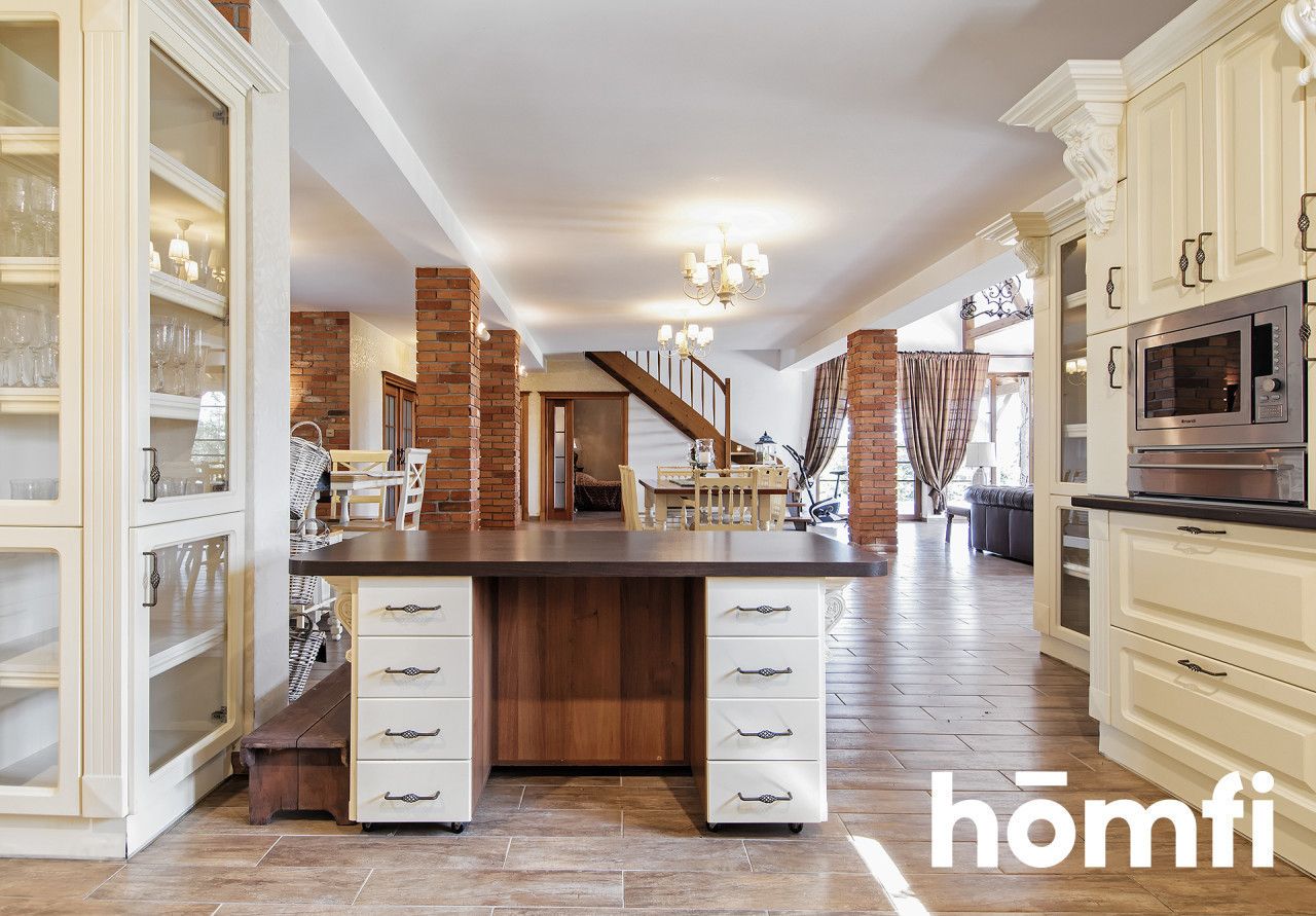 Beautiful unique house on a large plot - Дім - Продаж - Świecki, Świecie / Skarszewo