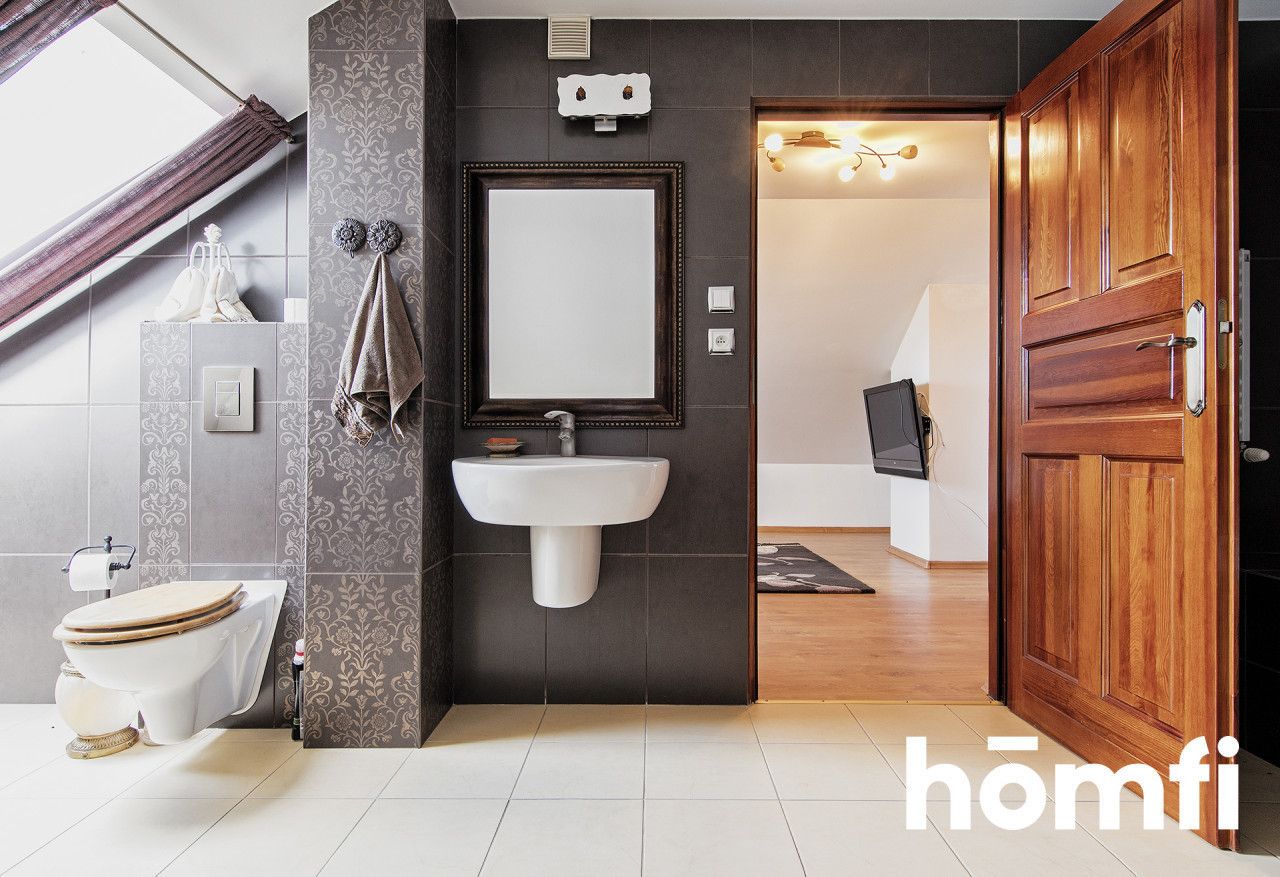 Beautiful unique house on a large plot - Дім - Продаж - Świecki, Świecie / Skarszewo