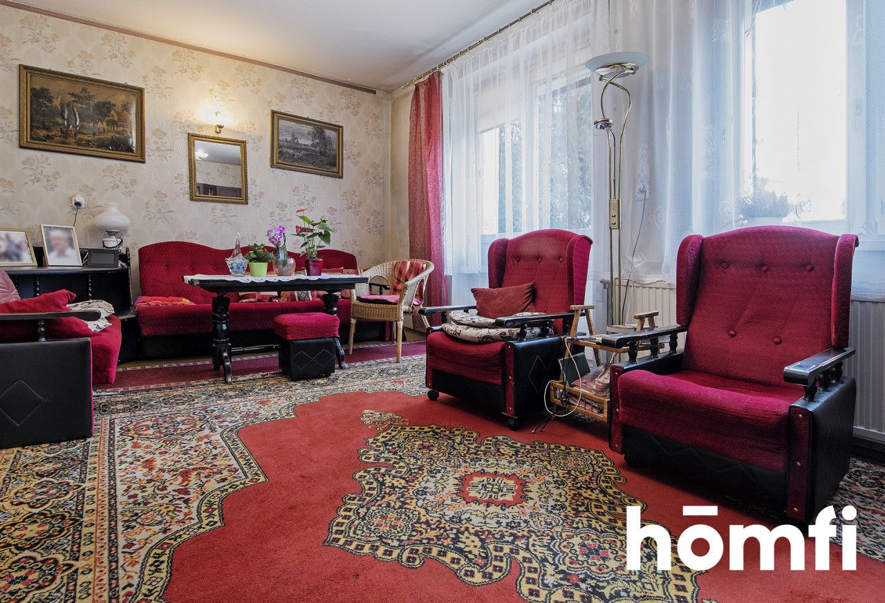 Semi-detached house with a garage with potential in Poznań - Дім - Продаж - Poznań, Nowe Miasto