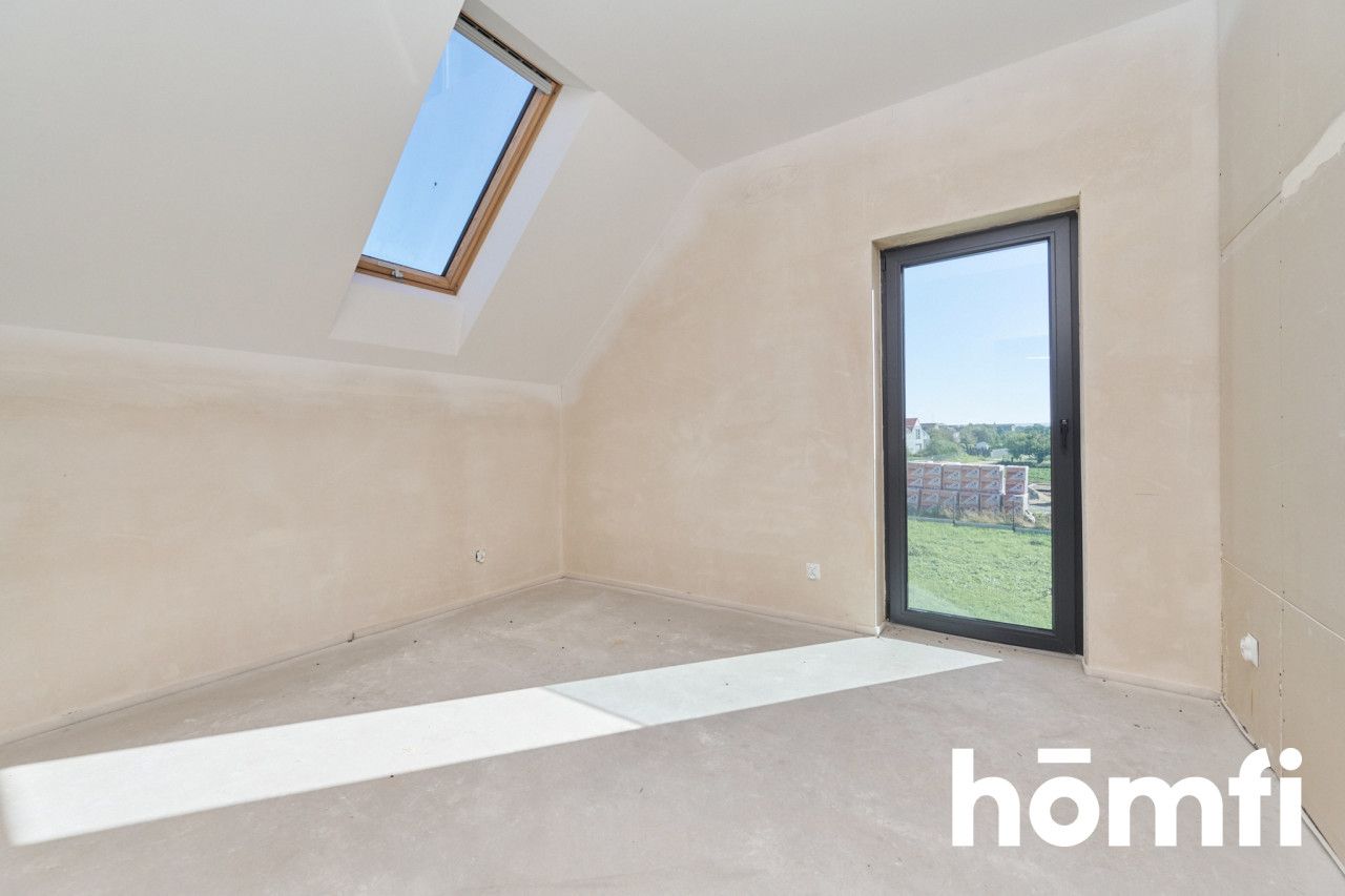 Przestronny dom z ujmującym widokiem - Dom - Sprzedaż - Trzebnicki, Wisznia Mała / Piotrkowiczki