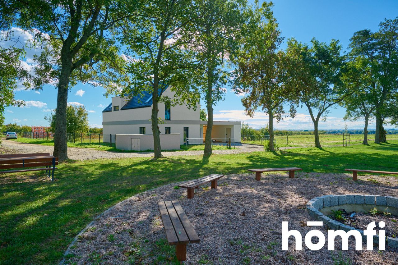 Przestronny dom z ujmującym widokiem - Dom - Sprzedaż - Trzebnicki, Wisznia Mała / Piotrkowiczki