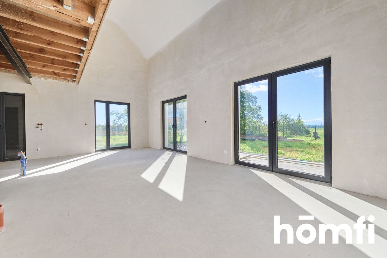 Przestronny dom z ujmującym widokiem - Dom - Sprzedaż - Trzebnicki, Wisznia Mała / Piotrkowiczki