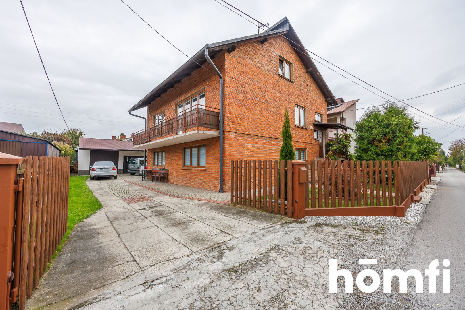 Na sprzedaż dom dwupiętrowy wolnostojący - Dom - Sprzedaż - Rzeszowski, Trzebownisko / Zaczernie