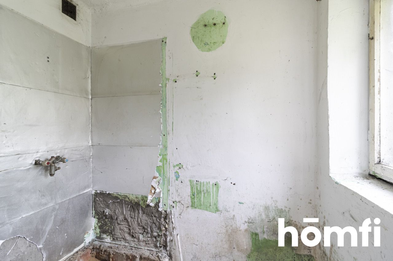 Mały dom z dużą działką - Dom - Sprzedaż - Radomski, Jedlnia-Letnisko / Antoniówka