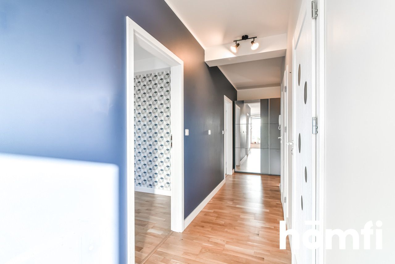 Przestronne trzy pokojowe mieszkanie z dużym balkonem - Mieszkanie - Sprzedaż - Gdynia, Obłuże