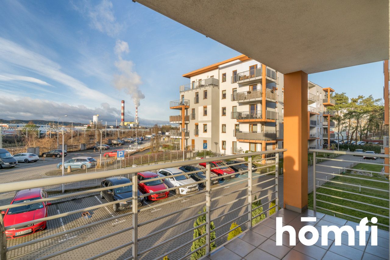 Przestronne trzy pokojowe mieszkanie z dużym balkonem - Mieszkanie - Sprzedaż - Gdynia, Obłuże