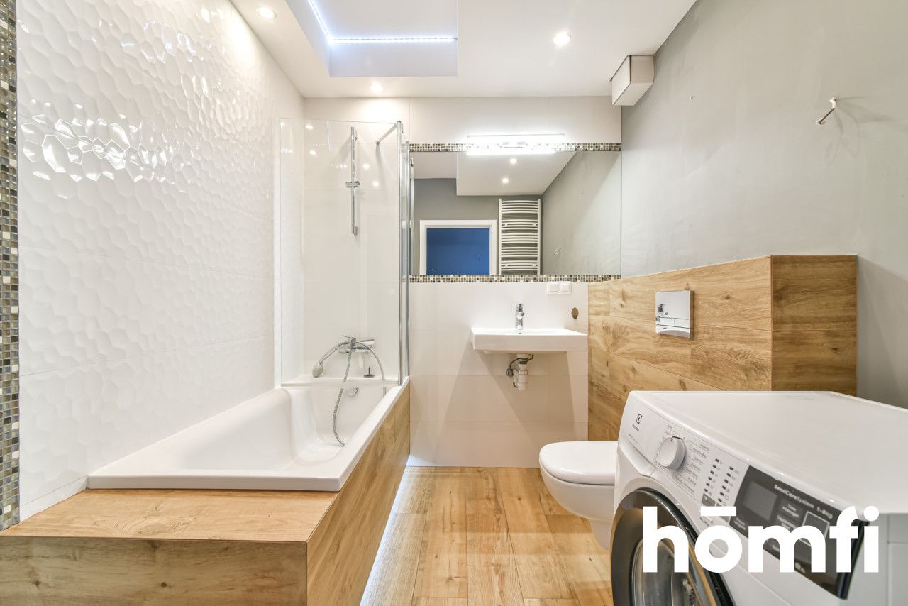 Przestronne trzy pokojowe mieszkanie z dużym balkonem - Mieszkanie - Sprzedaż - Gdynia, Obłuże