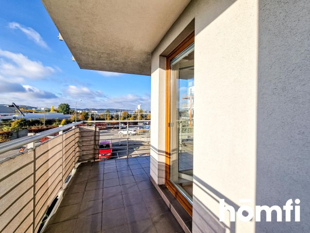 Przestronne trzy pokojowe mieszkanie z dużym balkonem - Mieszkanie - Sprzedaż - Gdynia, Obłuże