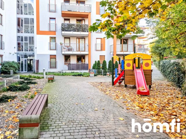 Przestronne trzy pokojowe mieszkanie z dużym balkonem - Mieszkanie - Sprzedaż - Gdynia, Obłuże