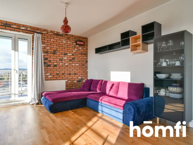 Przestronne trzy pokojowe mieszkanie z dużym balkonem - Mieszkanie - Sprzedaż - Gdynia, Obłuże