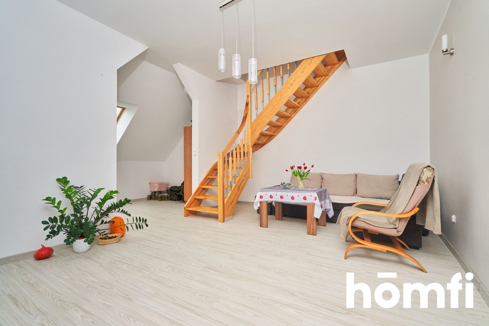 Dreaming of a spacious and bright apartment in the heart of the Masurian region? Here's your chance! - Квартира - Продаж - Węgorzewski, Węgorzewo