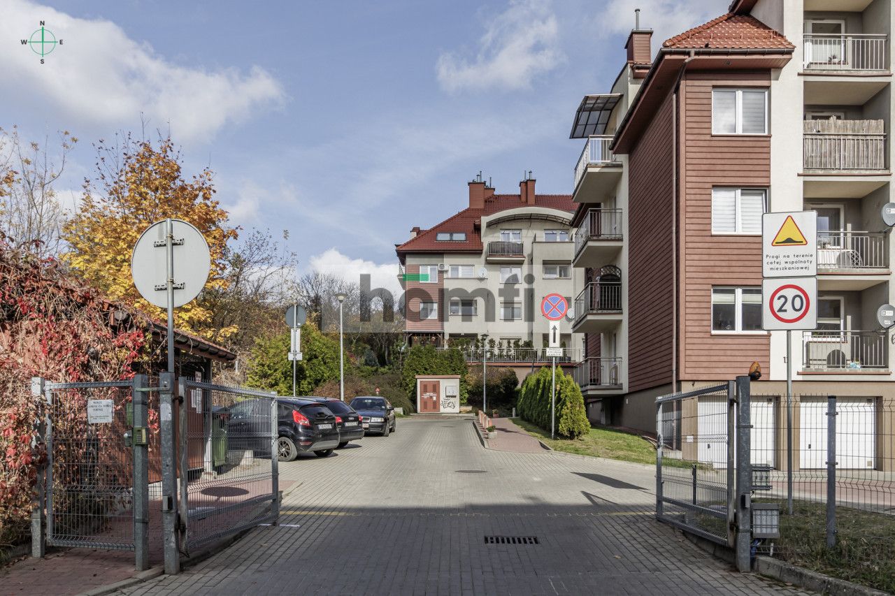 Apartment in a Gated Community - 4 Rooms, 92.86 m² - Квартира - Продаж - Kielce, Barwinek