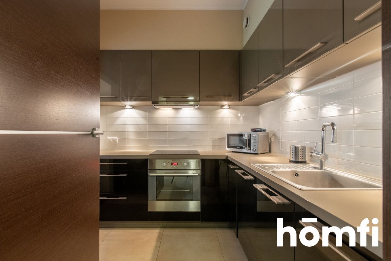 * MIESZKANIE Z KLIMATYZACJĄ W 19.DZIELNICY * - Mieszkanie - Wynajem - Warszawa, Wola