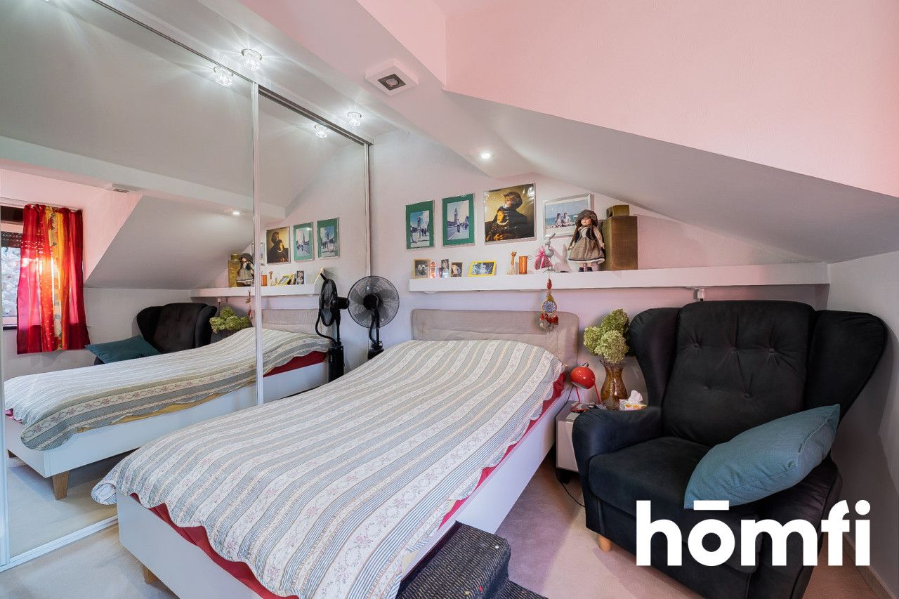 Luksusowy dom z piękny ogrodem i basenem - Dom - Sprzedaż - Radom, Dzierzków