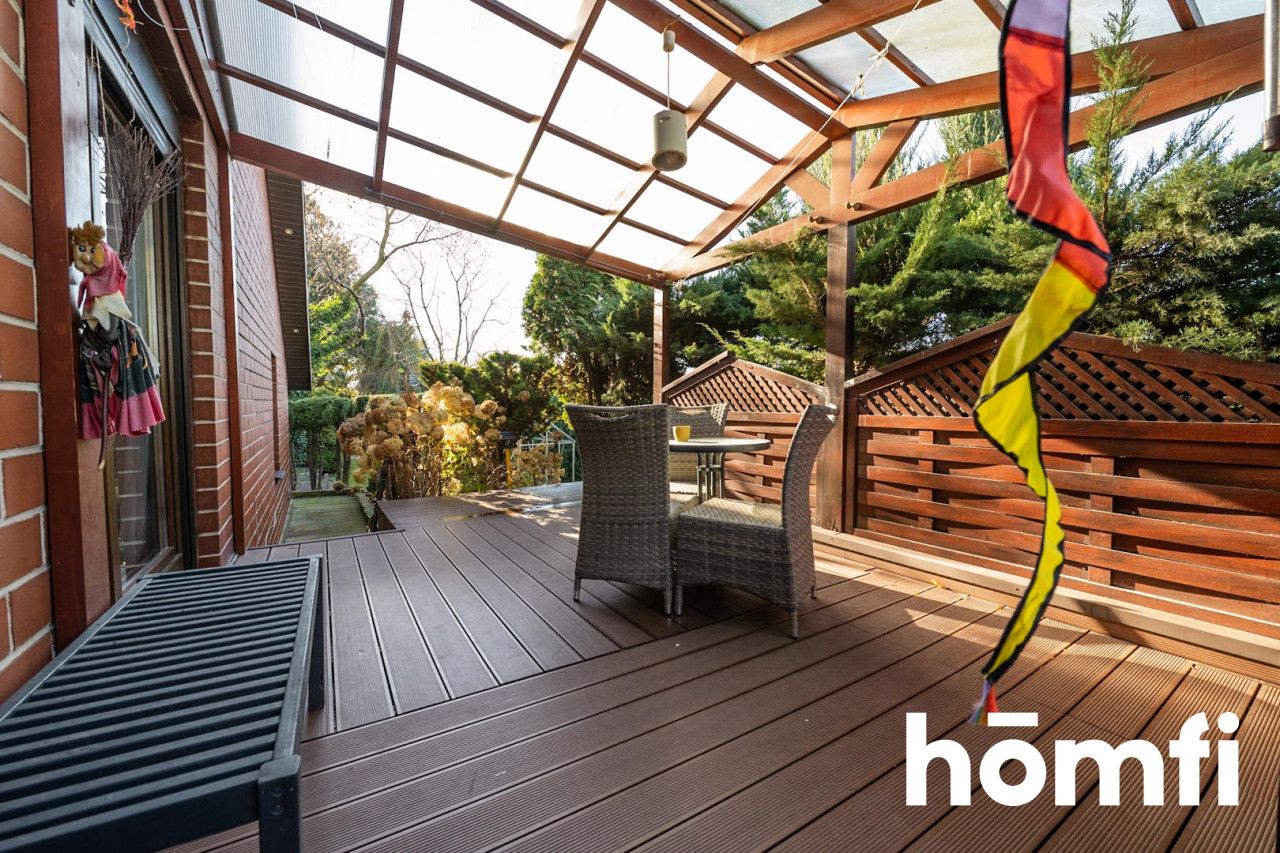 Luksusowy dom z piękny ogrodem i basenem - Dom - Sprzedaż - Radom, Dzierzków