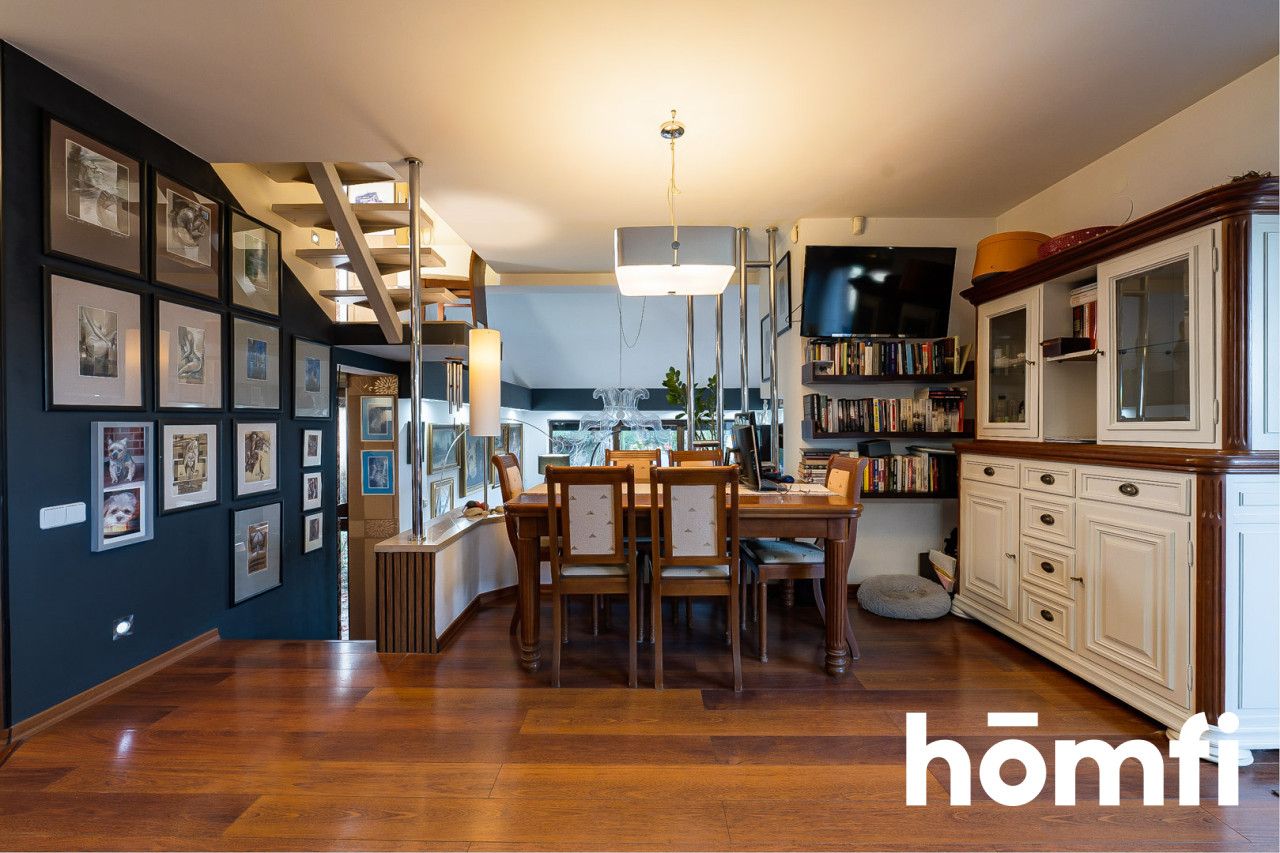 Luksusowy dom z piękny ogrodem i basenem - Dom - Sprzedaż - Radom, Dzierzków