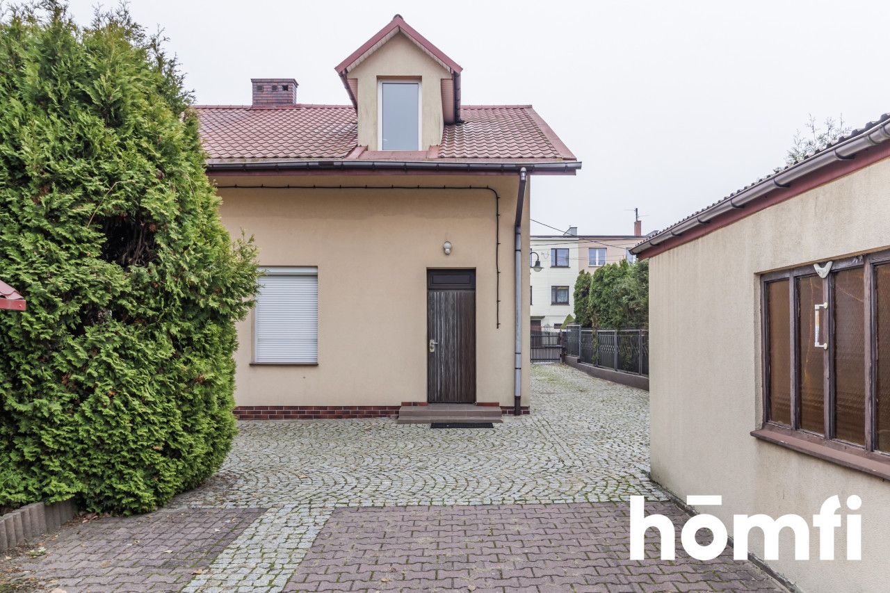Spacious house in an excellent location - Дім - Продаж - Kielce, Centrum