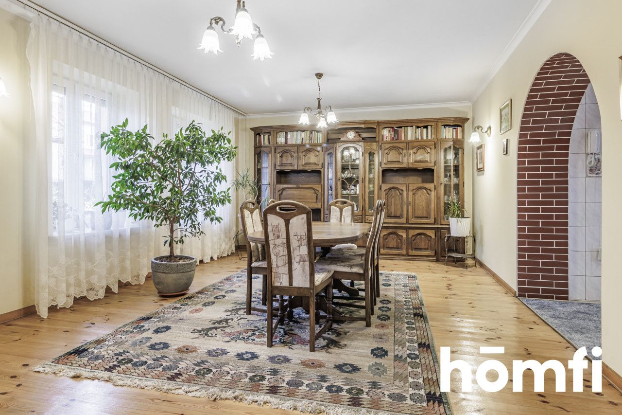 Spacious house in an excellent location - House - Sale - Kielce, Centrum