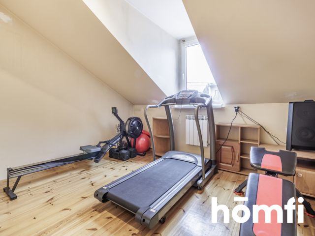 Spacious house in an excellent location - Дім - Продаж - Kielce, Centrum