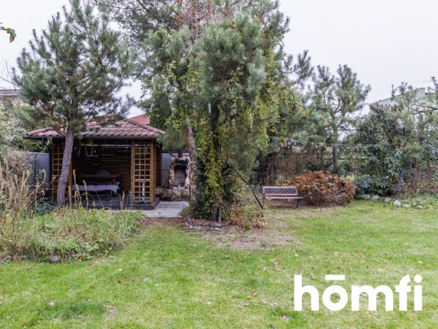 Spacious house in an excellent location - Дім - Продаж - Kielce, Centrum