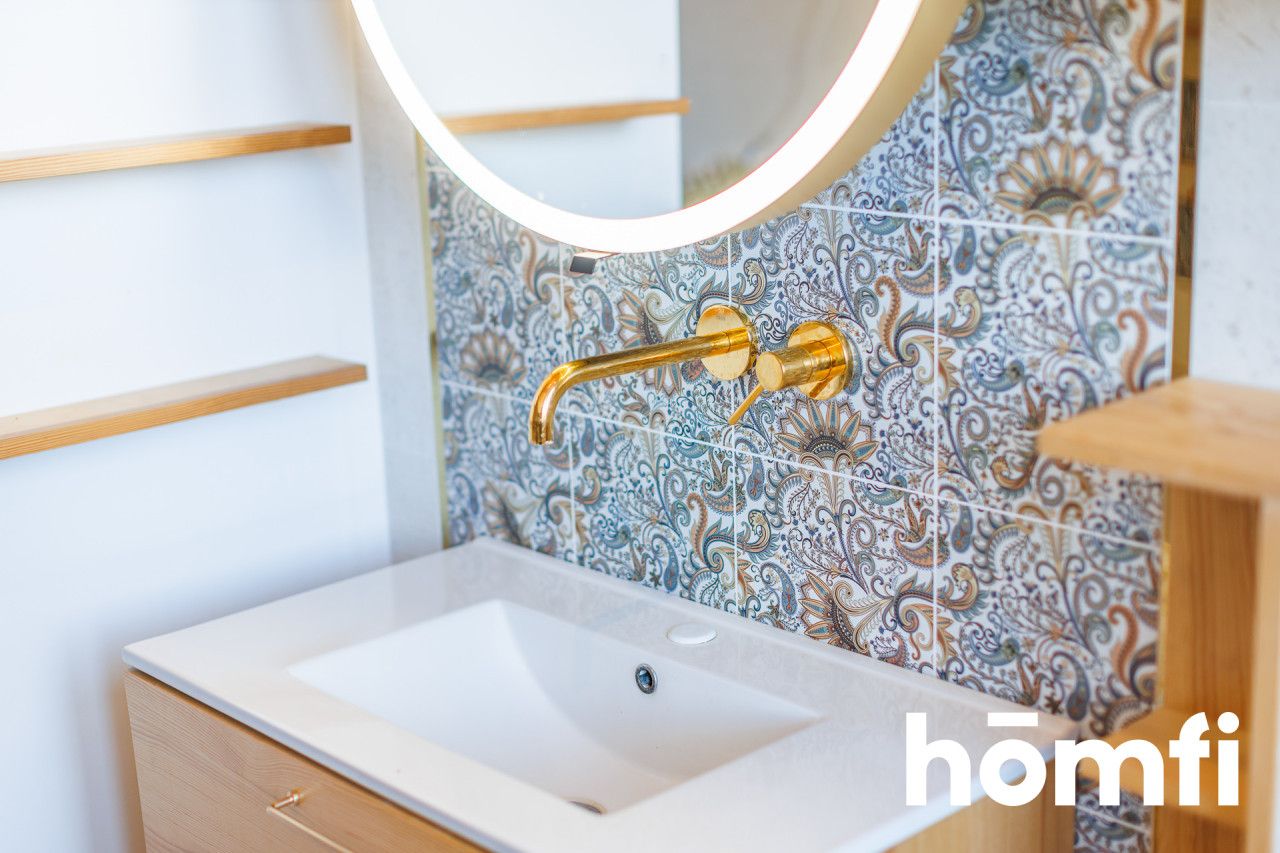 Dom w stylu Indyjskiej sztuki na sprzedaż - Dom - Sprzedaż - Rzeszowski, Tyczyn / Kielnarowa