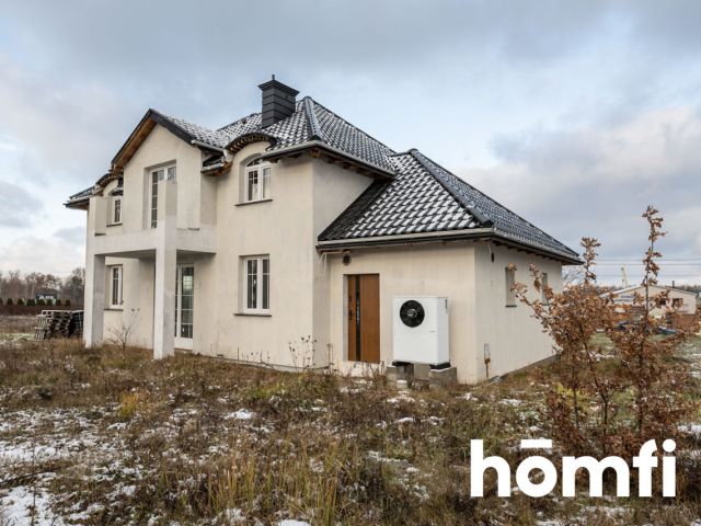 Dom w stylu dworkowym, w stanie deweloperskim - Dom - Sprzedaż - Szydłowiecki, Szydłowiec