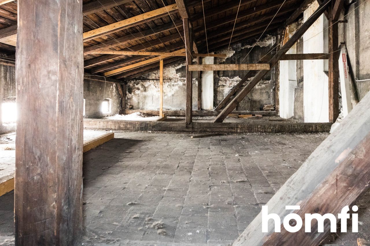 Strych w kamienicy na Kazimierzu / ul. Dietla - Lokal użytkowy - Sprzedaż - Kraków, Śródmieście / Stare Miasto