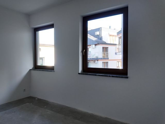 Ogród, cisza i centrum Krakowa wszystko w jednym miejscu - Mieszkanie - Sprzedaż - Kraków, Krowodrza / Wola Justowska