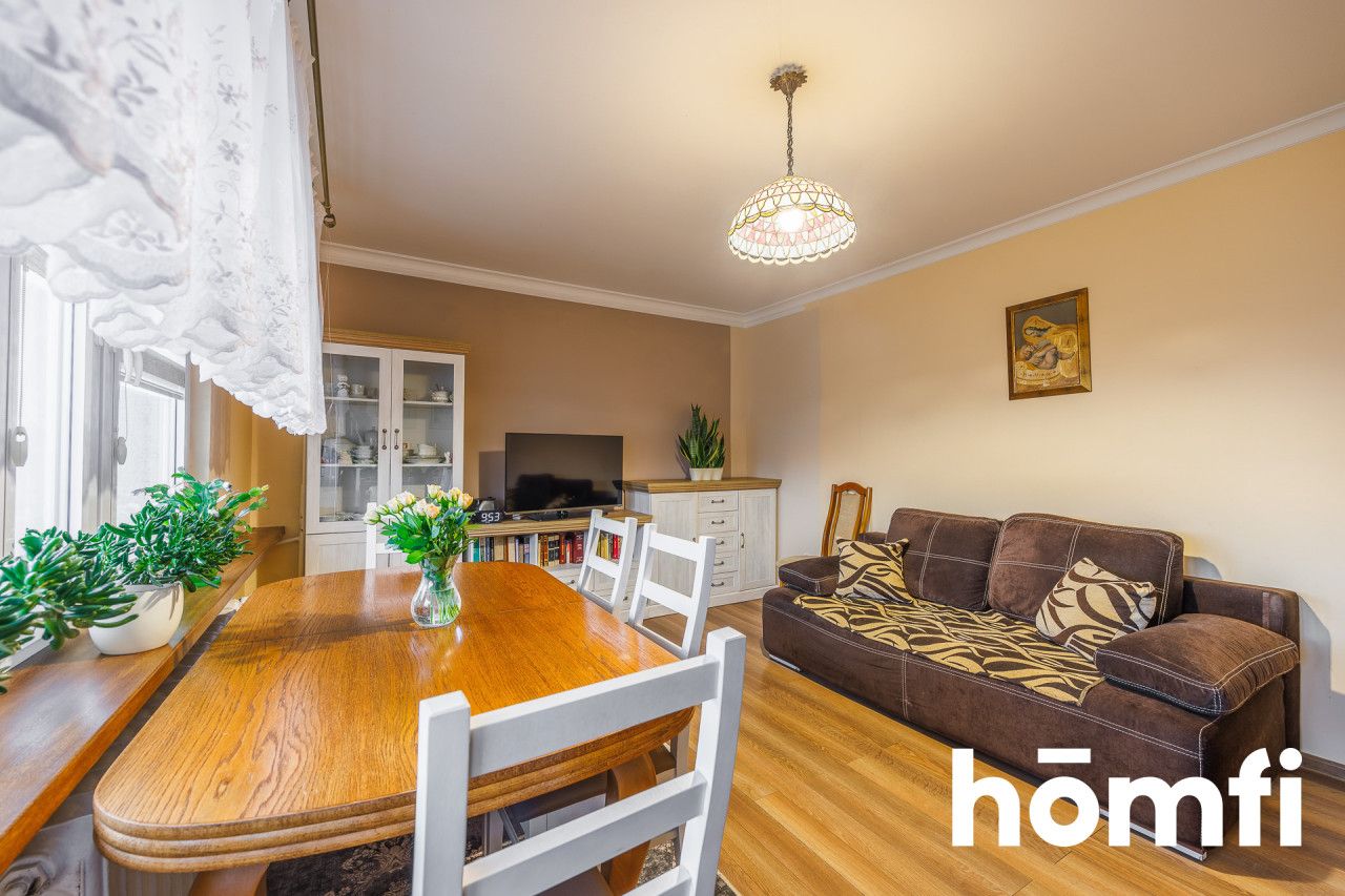 Widokowe 3-pokojowe mieszkanie z balkonem na sprzedaż - Mieszkanie - Sprzedaż - Sanocki, Sanok / Błonie