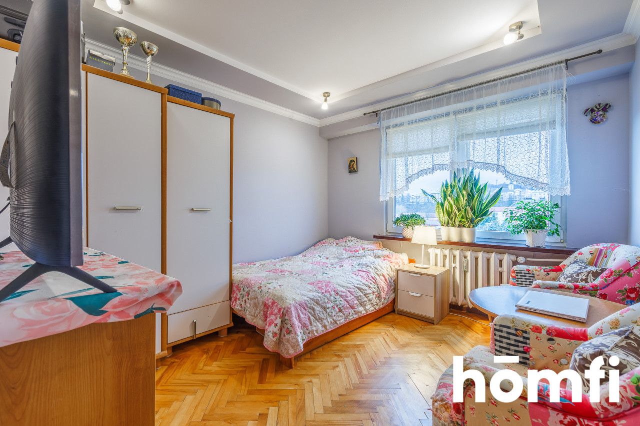 Widokowe 3-pokojowe mieszkanie z balkonem na sprzedaż - Mieszkanie - Sprzedaż - Sanocki, Sanok / Błonie