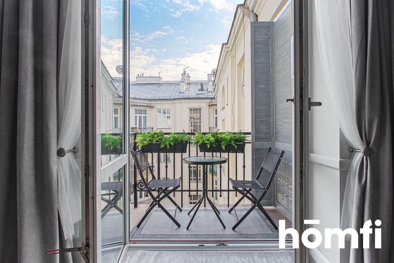 Unique apartment in the heart of Warsaw - Apartment - Rent - Warszawa, Śródmieście