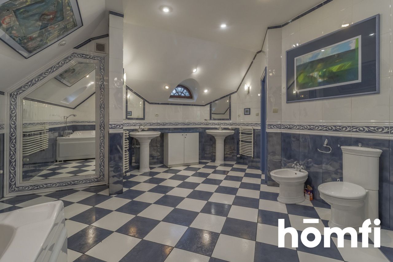 A unique property in the Świętokrzyskie Voivodeship - Дім - Продаж - Kielecki, Morawica / Bilcza