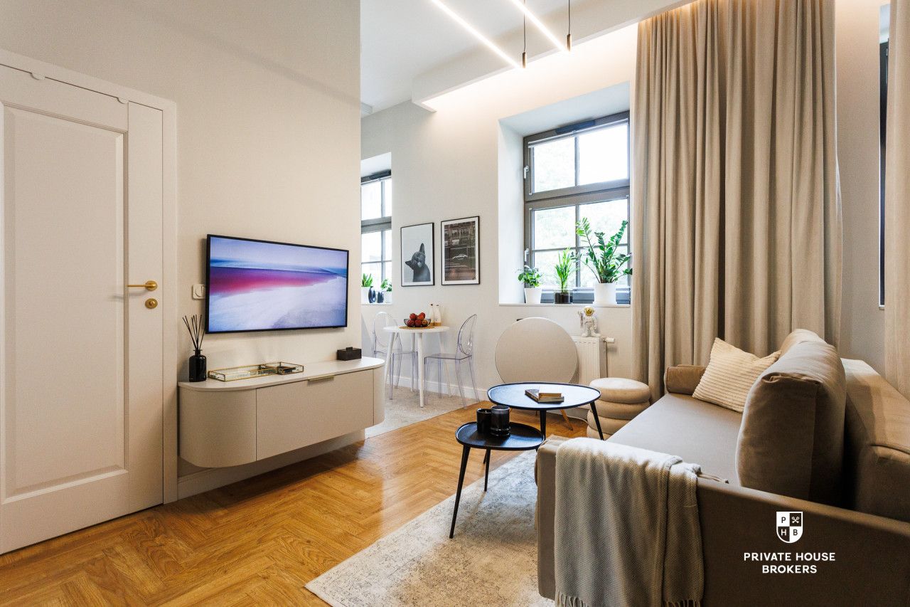 FOR SALE - Modern apartment in the heart of Krakow - WITHOUT 2% PCC TAX - Apartment - Sale - Kraków, Śródmieście / Stare Miasto